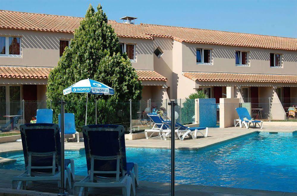 Artemia Aigues-Mortes - Hotel Avec Piscine Exterior photo